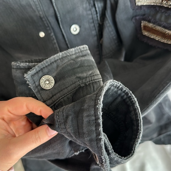 Free People Charcoal Denim Beaded Arm Patch Military Style Jacket - Picture 6 of 11